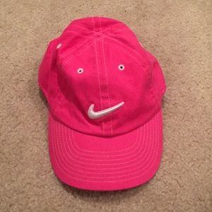 Pink children’s Nike hat